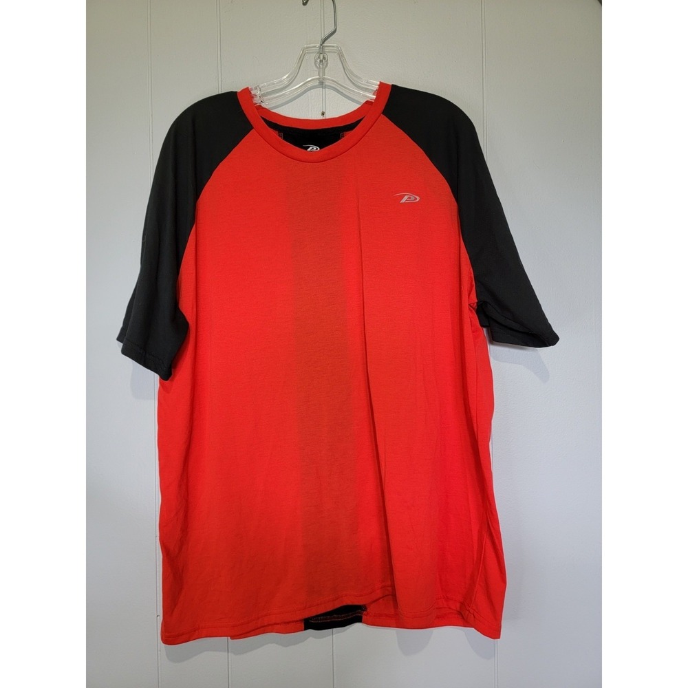Men's Red and Black Pro Player Undefeated‎ T-Shirt Size XL